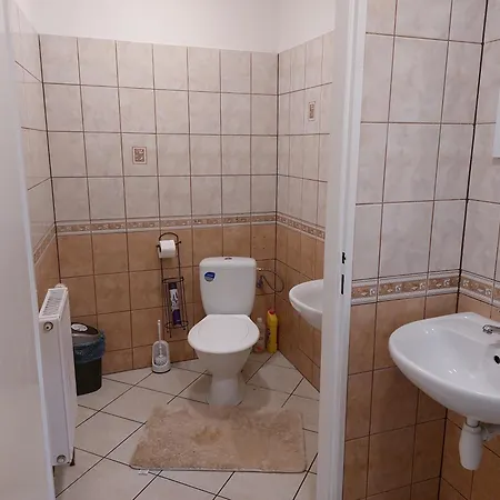Exkluzivni Apartman V Prizemi V Hradci Kralove Hradec Králové Exterior foto