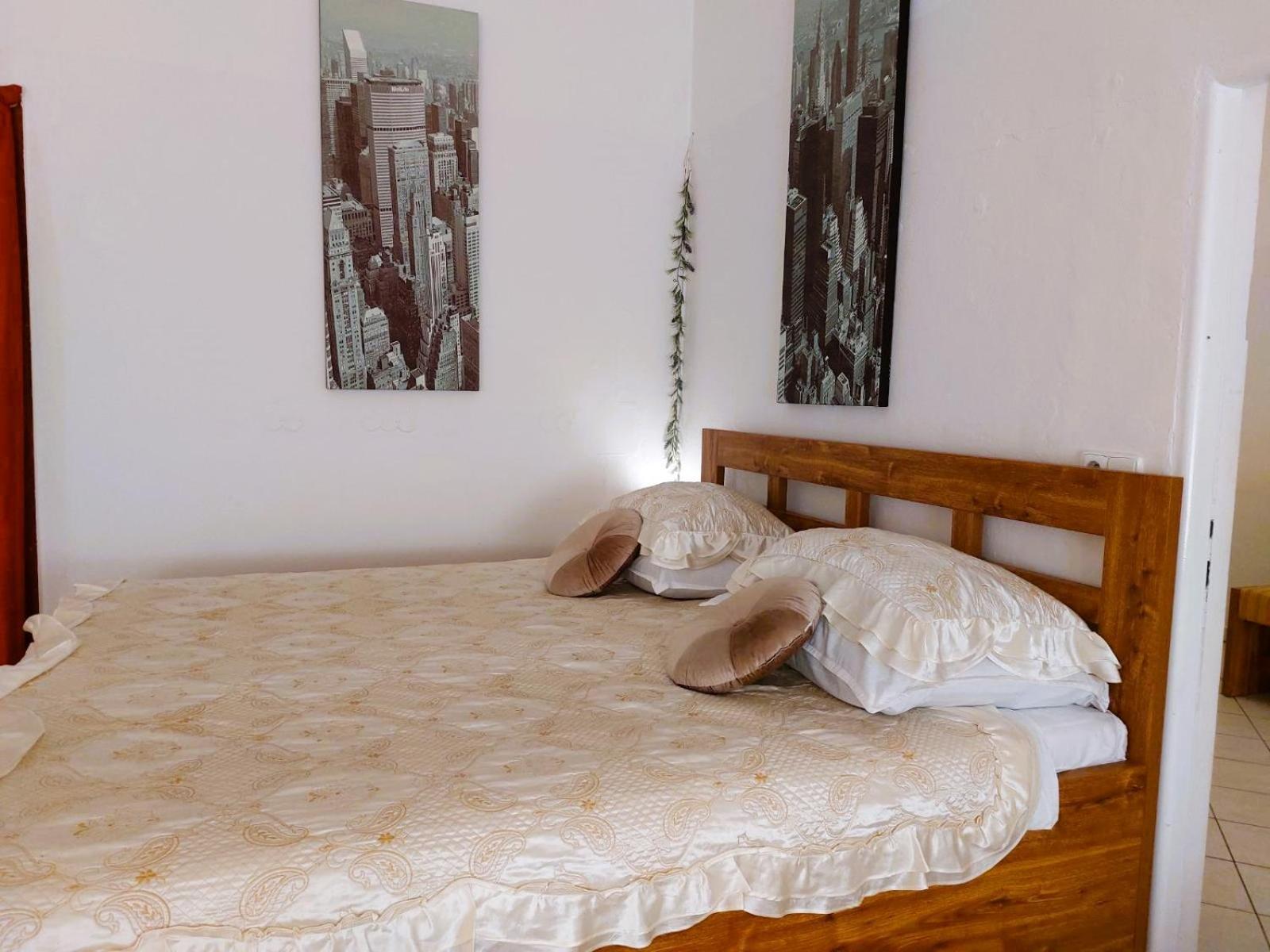 Exkluzivni V Prizemi V Hradci Kralove Apartment *